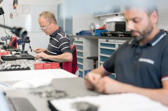 Bieden jullie integrale Auto ID-oplossingen?