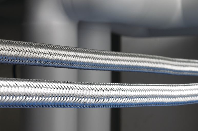 PVC-coating met gegalvaniseerde gevlochten stalen mantel