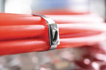 MBT metalen bundelbanden zijn de beste oplossing voor sterkte, duurzaamheid en bestendigheid in zelfs de zwaarste omstandigheden. Deze bundelbanden zijn gemaakt van 304 of 316L roestvrij staal en bieden hoge prestaties en betrouwbaarheid voor veeleisende toepassingen.