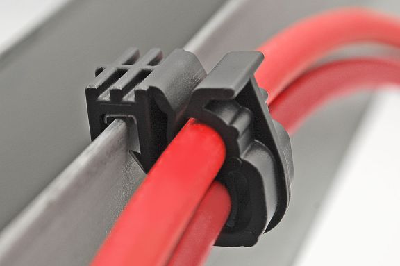 Bekabeling in PV-installaties snel, juist en degelijk monteren